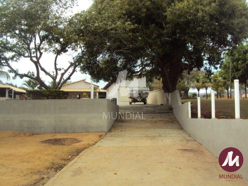 Garagem/estacionamento — foto 24