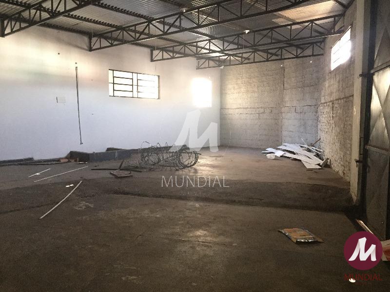 Garagem/estacionamento — foto 4