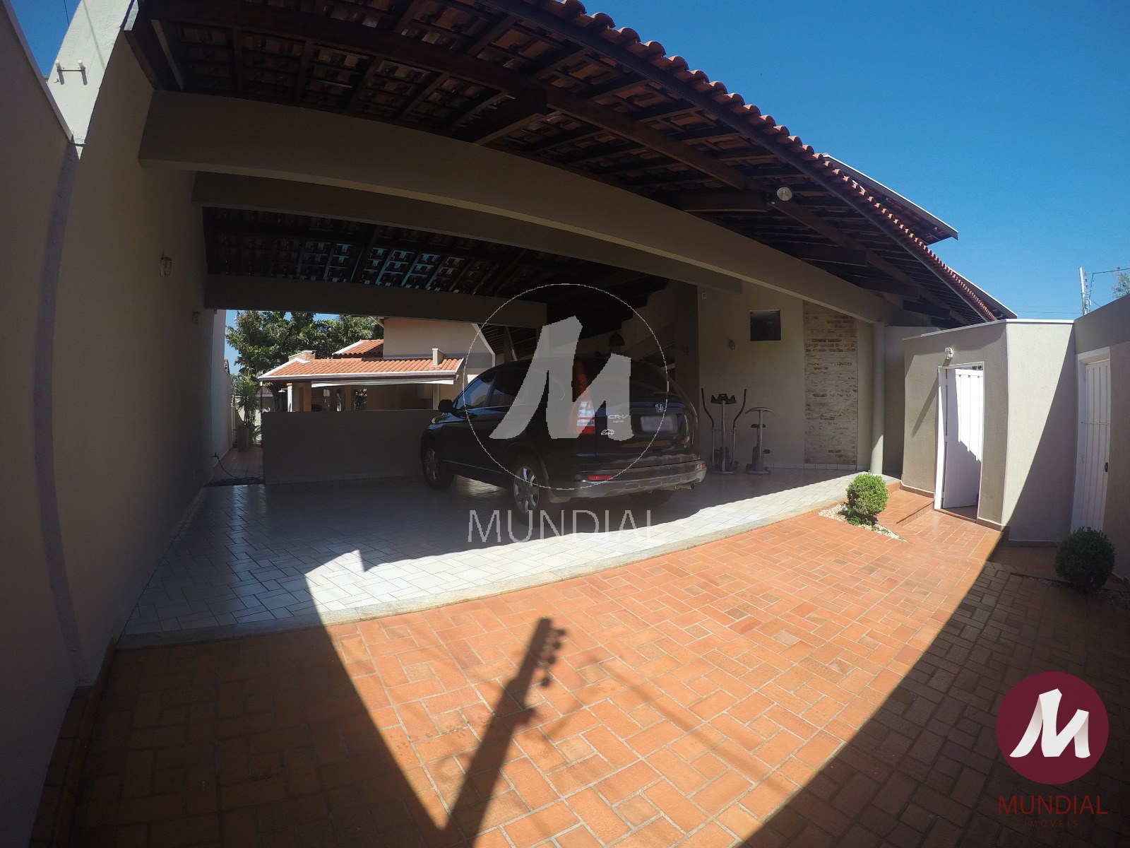 Garagem/estacionamento — foto 3