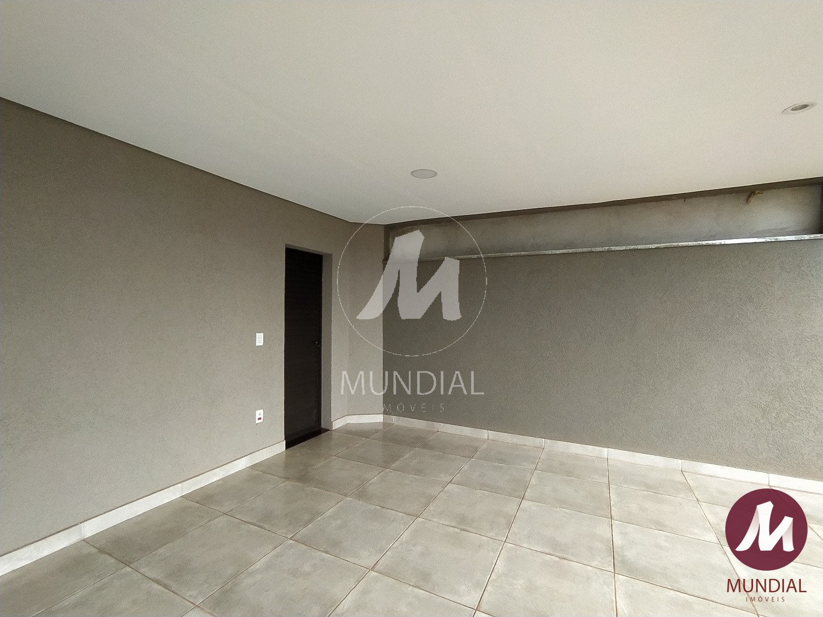 Garagem/estacionamento — foto 31