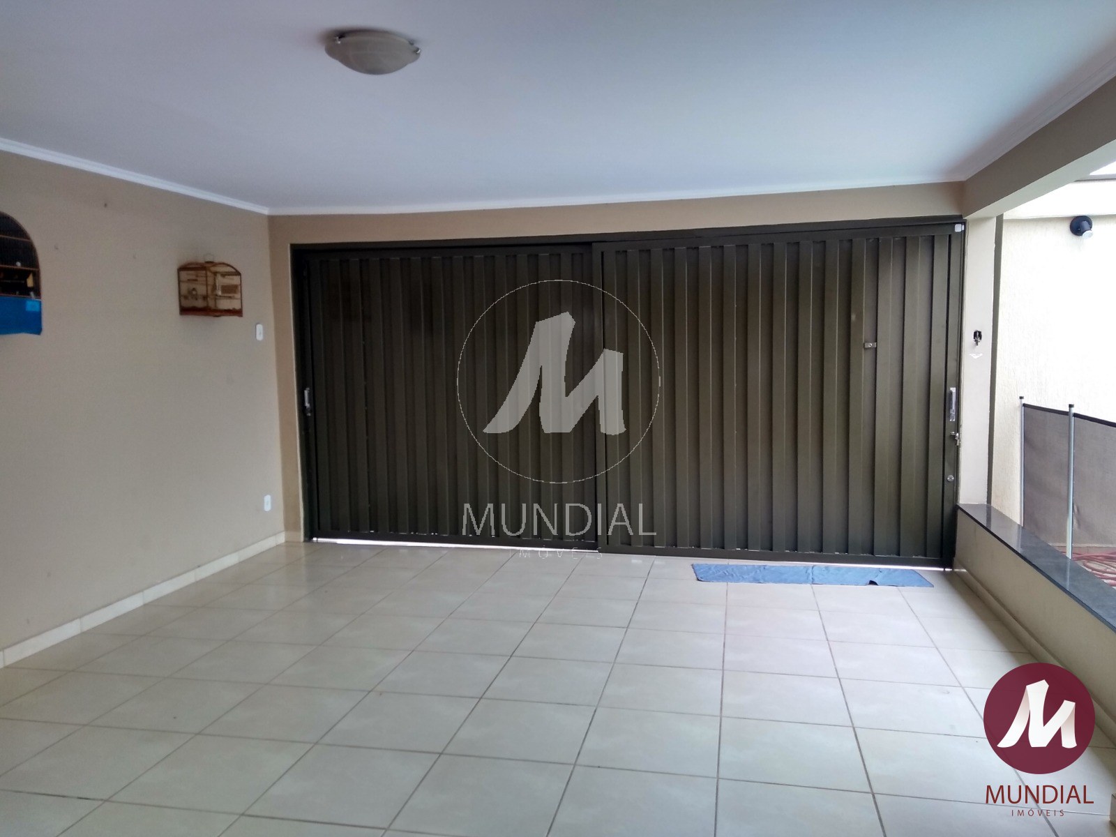 Garagem/estacionamento — foto 3