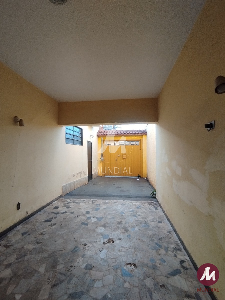 Garagem/estacionamento — foto 3