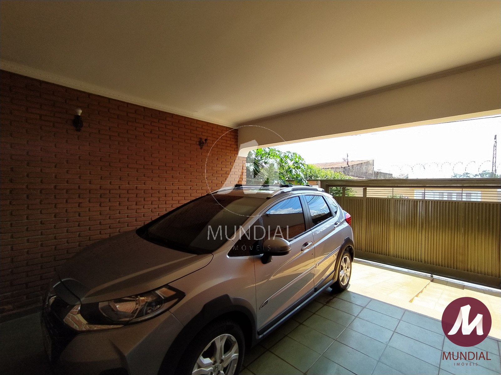 Garagem/estacionamento — foto 17
