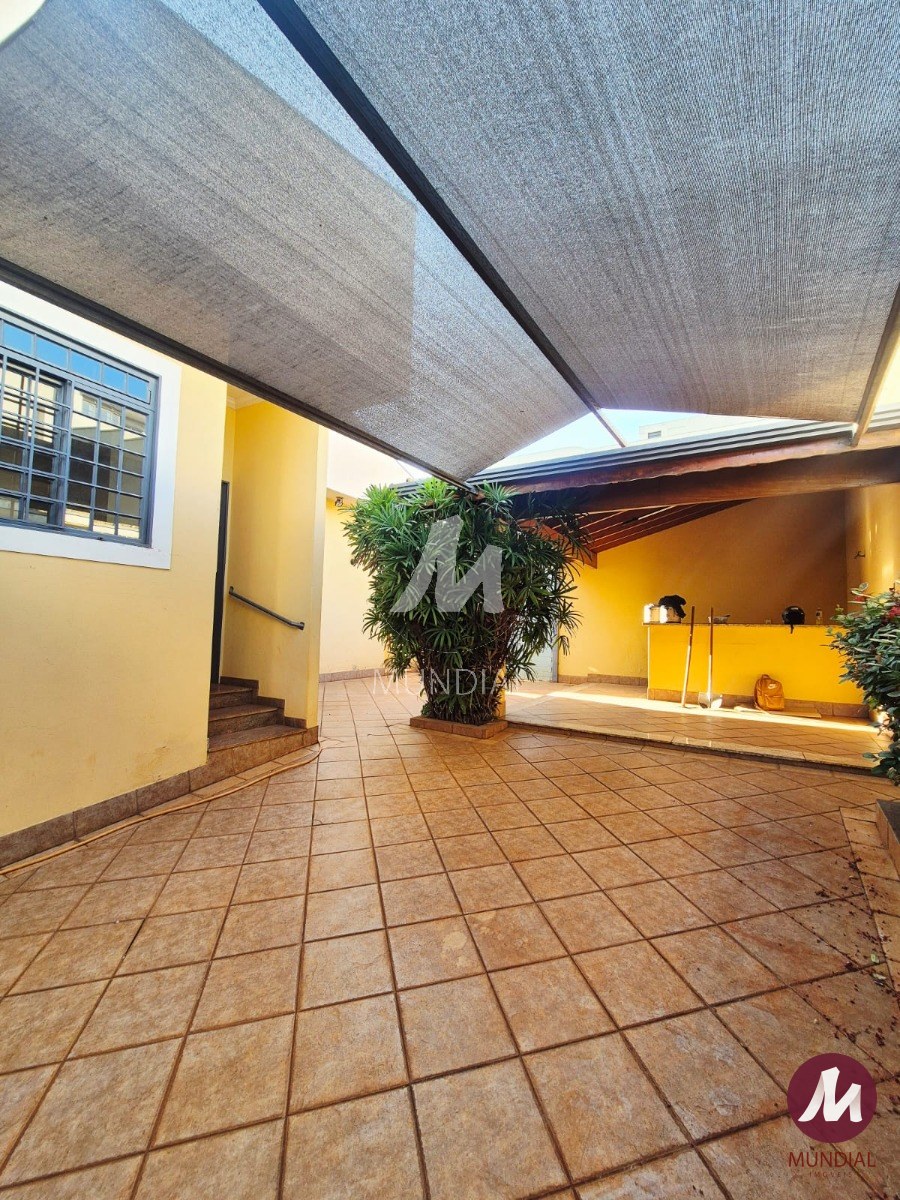 Garagem/estacionamento — foto 3
