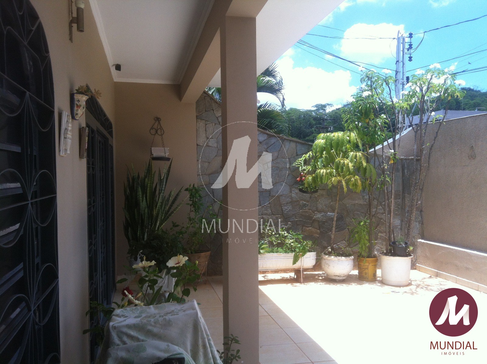 Garagem/estacionamento — foto 4