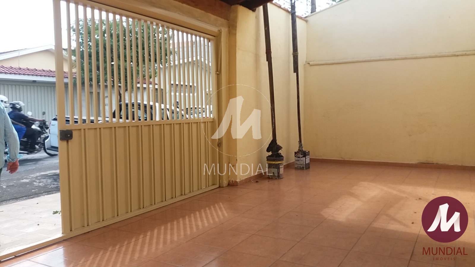 Garagem/estacionamento — foto 2