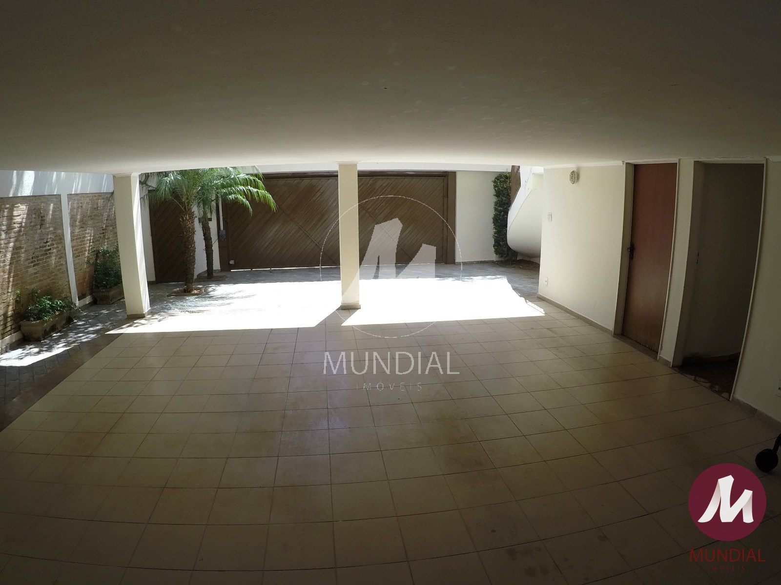 Garagem/estacionamento — foto 5