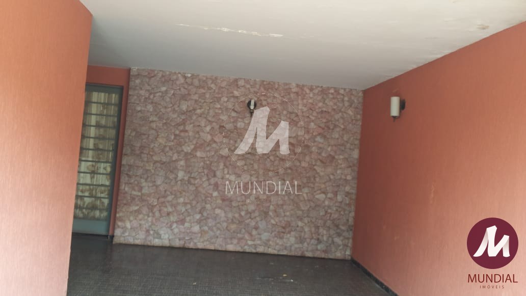 Garagem/estacionamento — foto 1