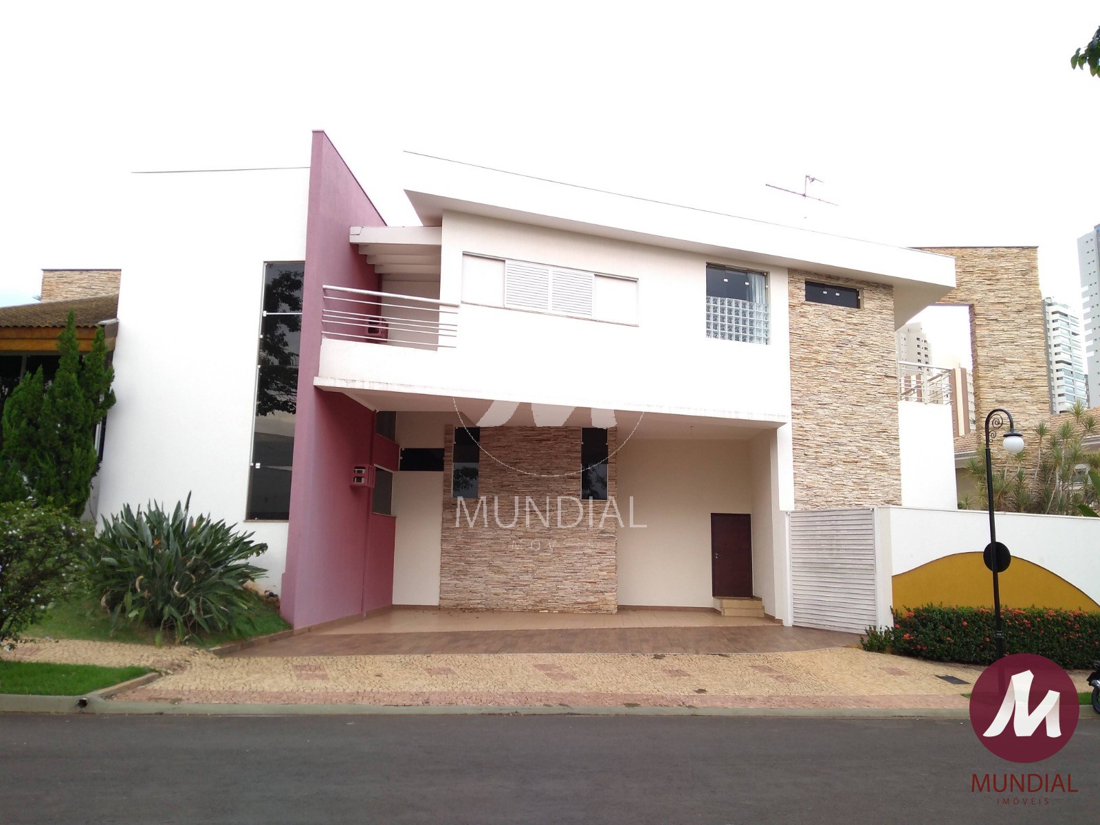Garagem/estacionamento — foto 43