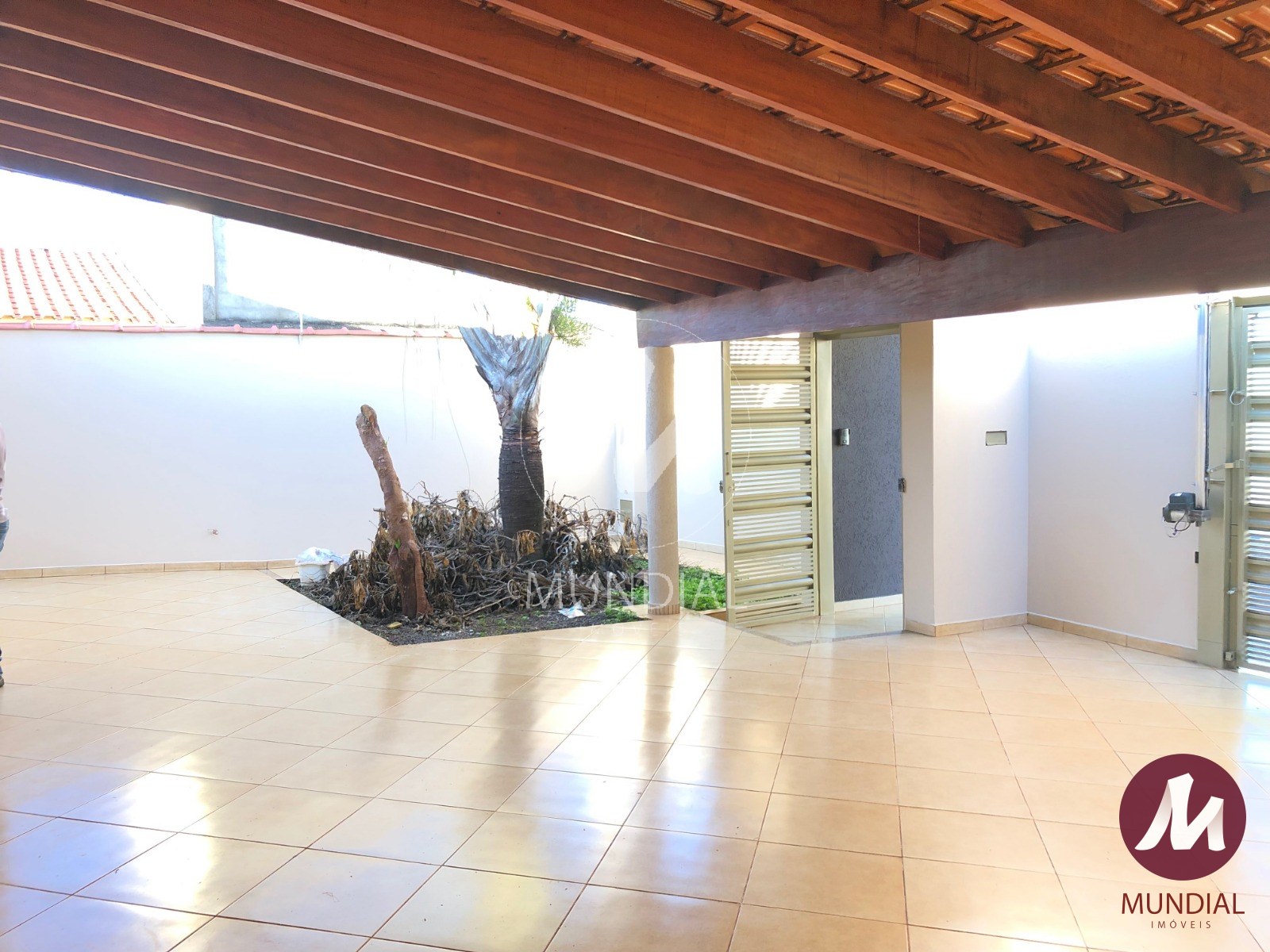 Garagem/estacionamento — foto 28