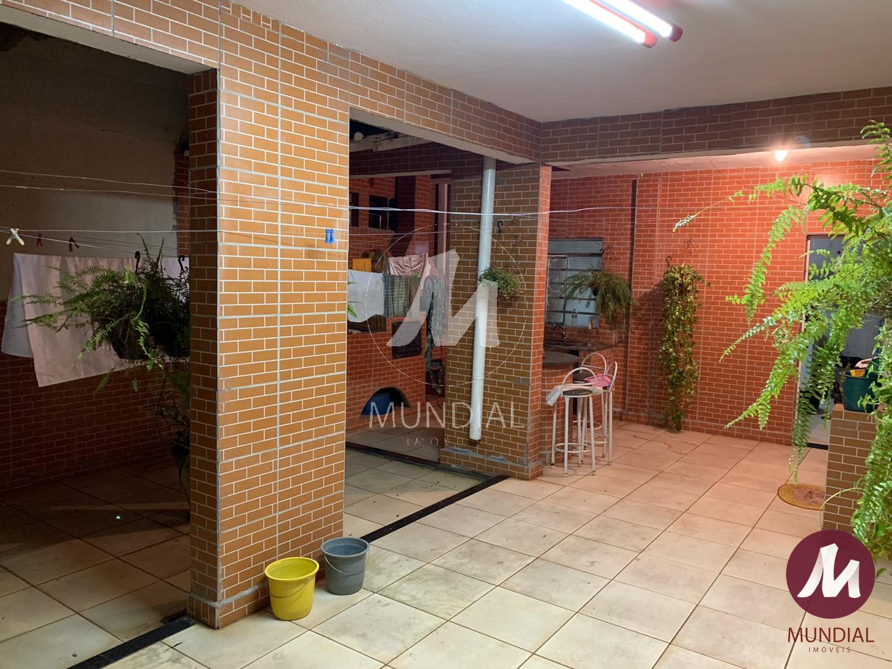 Garagem/estacionamento — foto 14