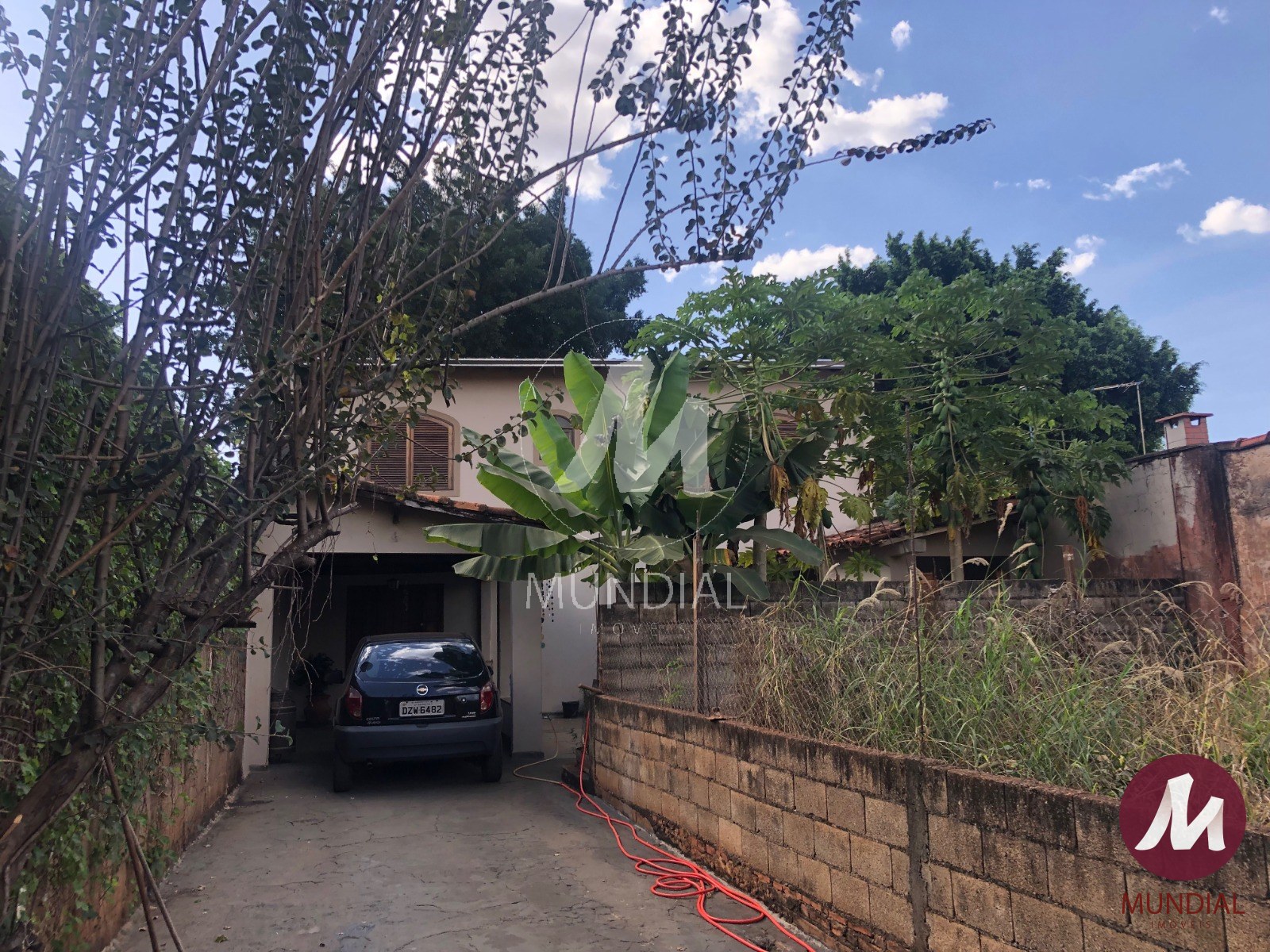 Garagem/estacionamento — foto 2