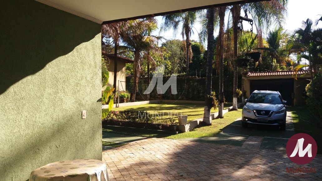 Garagem/estacionamento — foto 2
