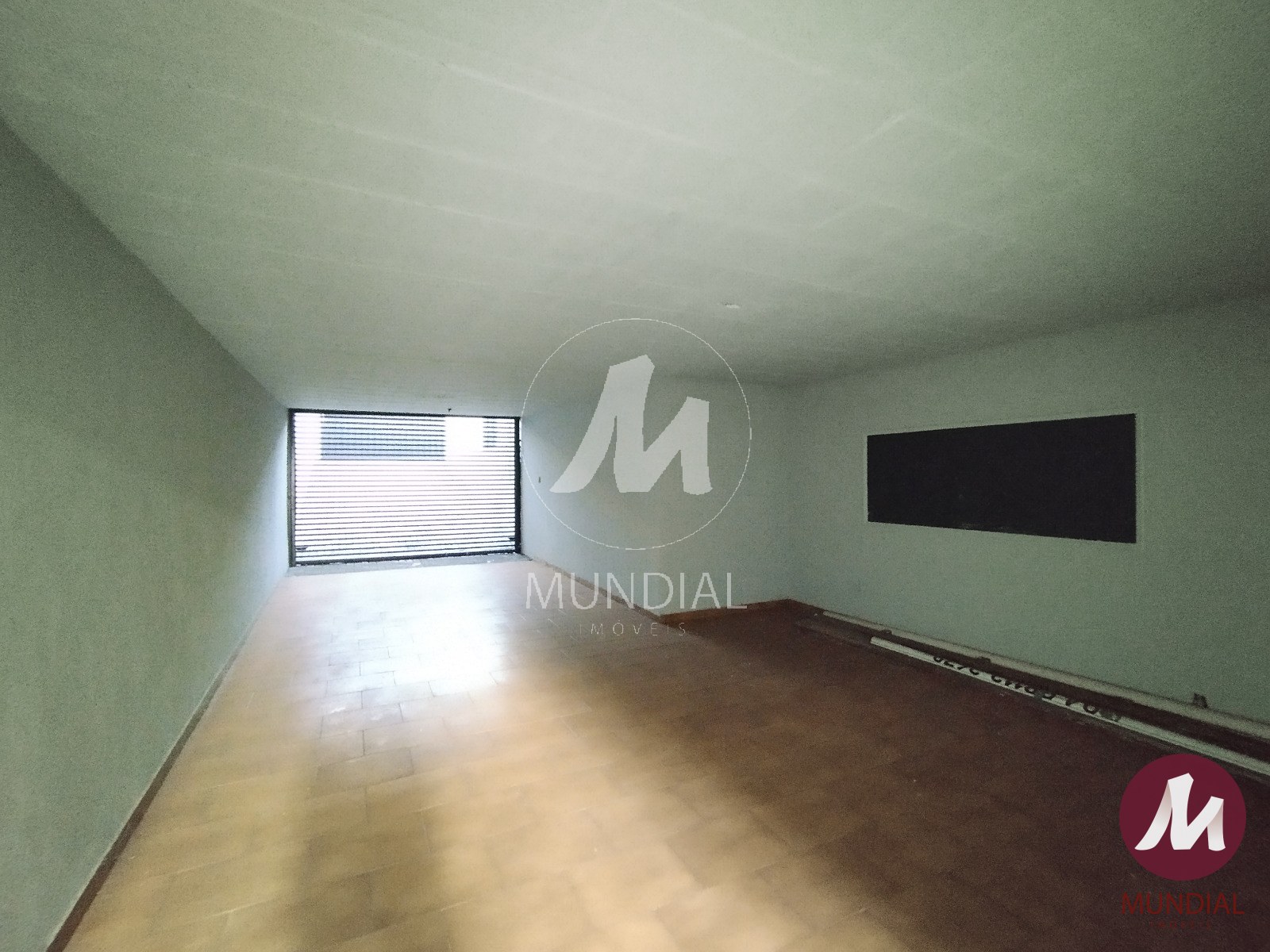 Garagem/estacionamento — foto 39