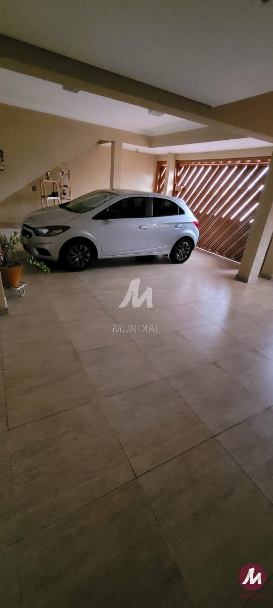 Garagem/estacionamento — foto 2