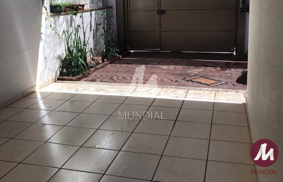 Garagem/estacionamento — foto 2