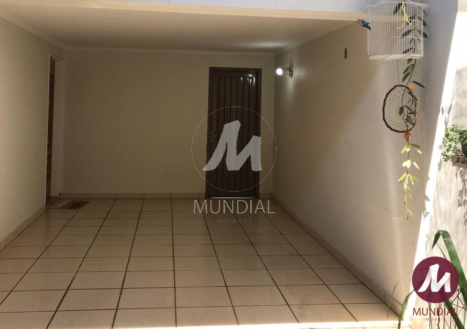 Garagem/estacionamento — foto 1