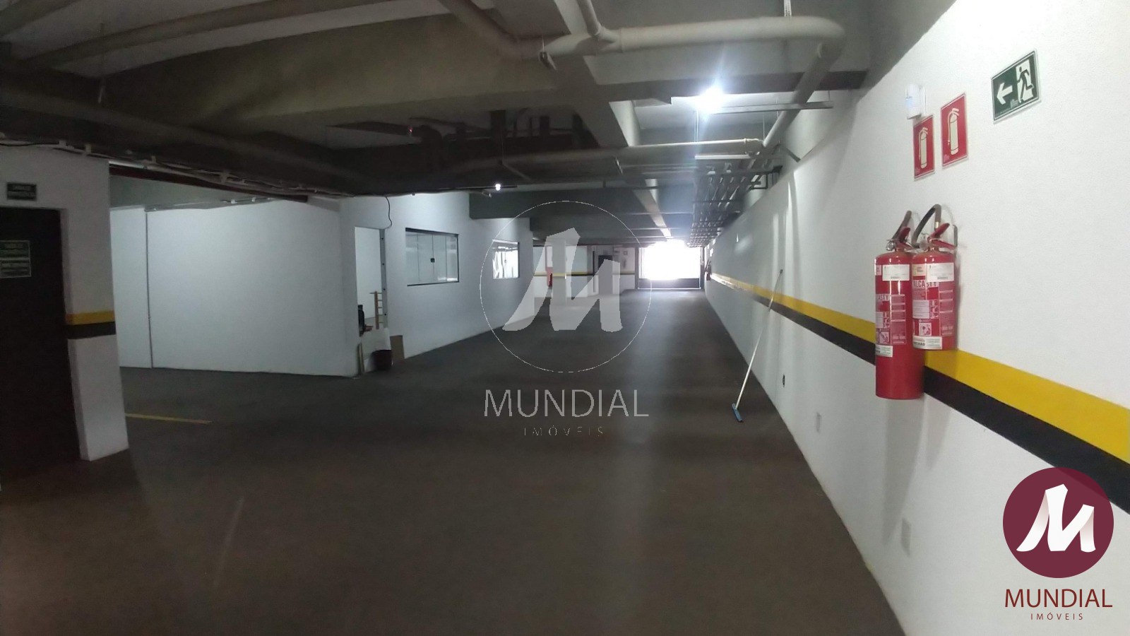 Garagem/estacionamento — foto 20