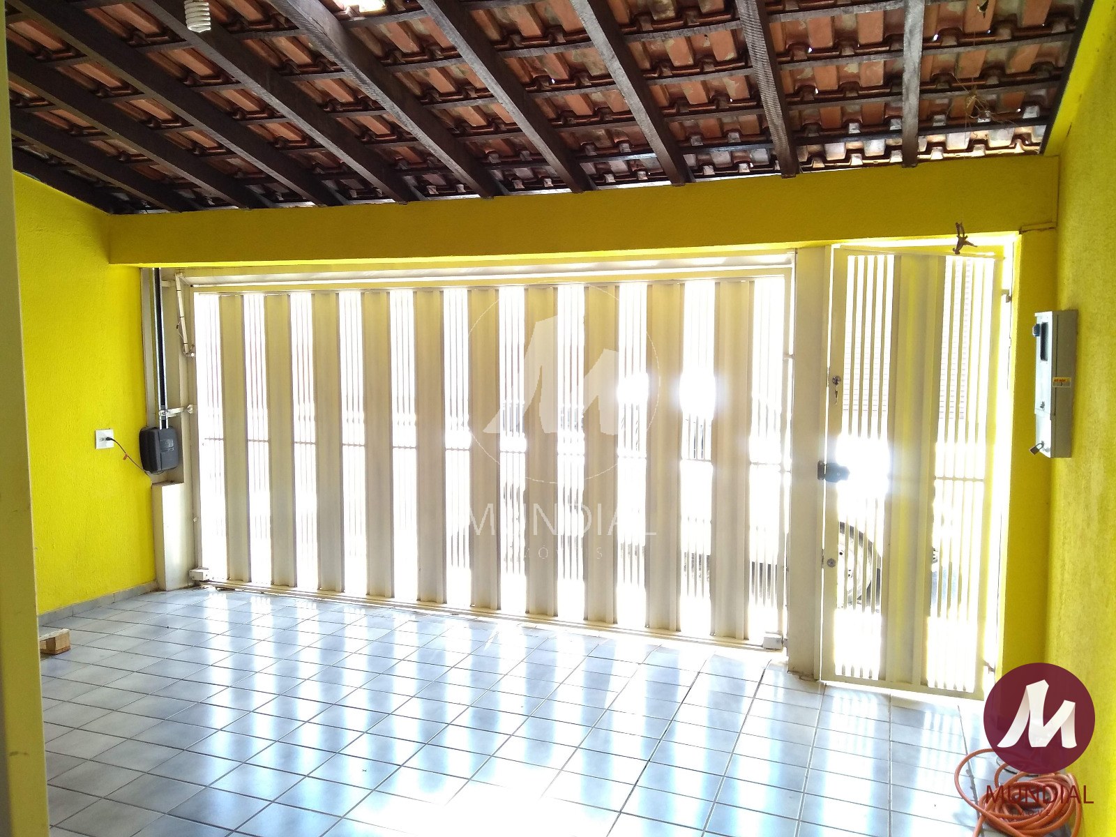 Garagem/estacionamento — foto 2