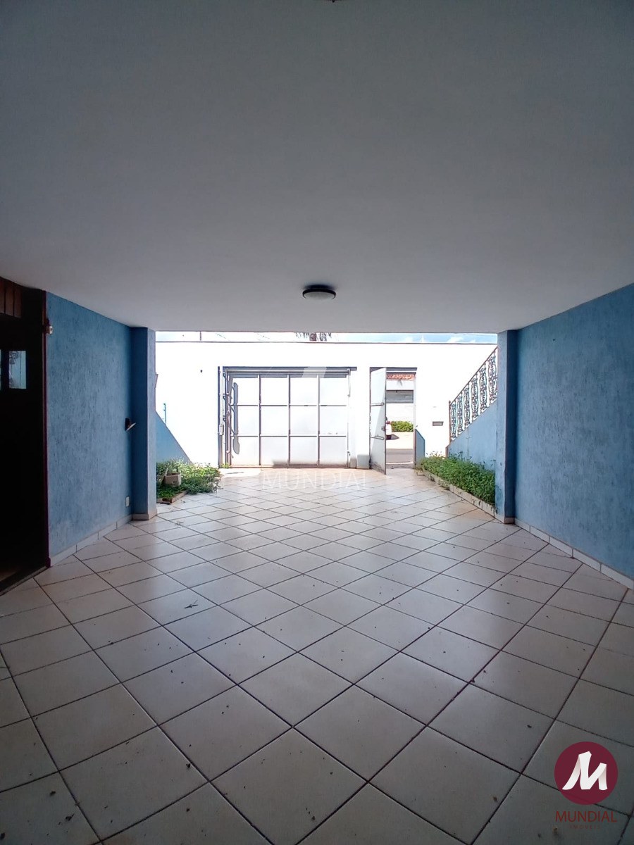 Garagem/estacionamento — foto 5