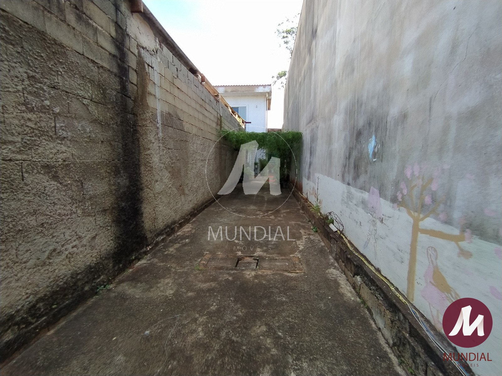 Garagem/estacionamento — foto 23