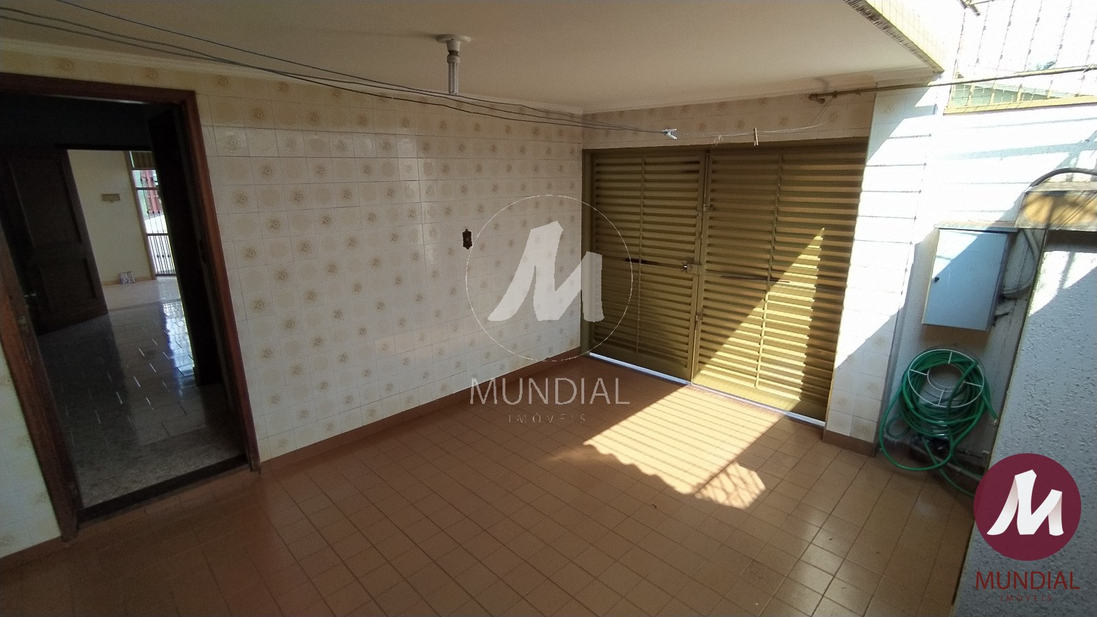 Garagem/estacionamento — foto 6