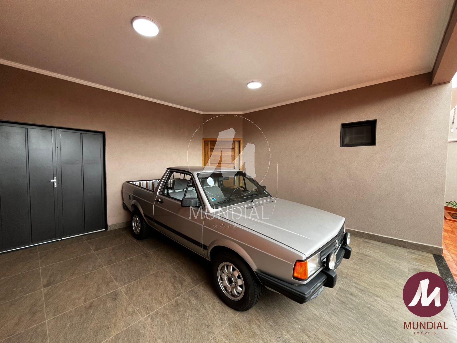 Garagem/estacionamento — foto 2