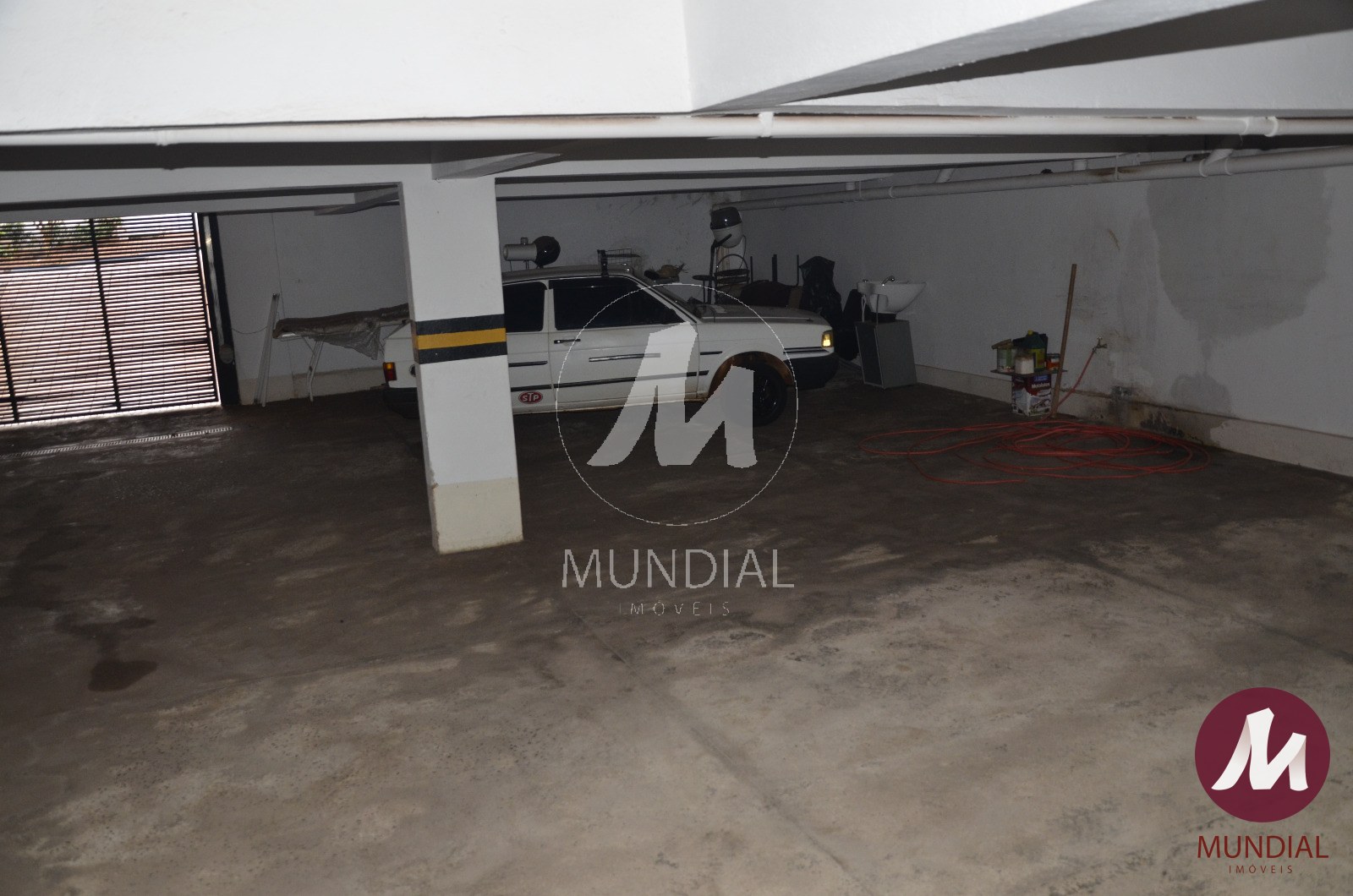 Garagem/estacionamento — foto 33