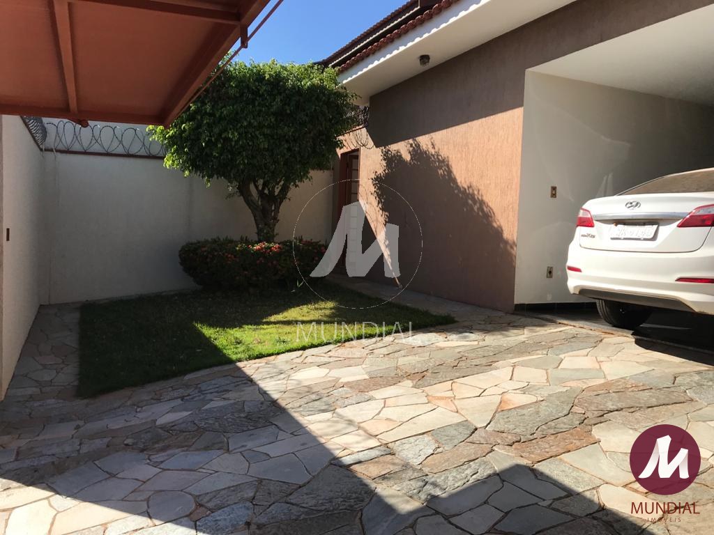 Garagem/estacionamento — foto 33