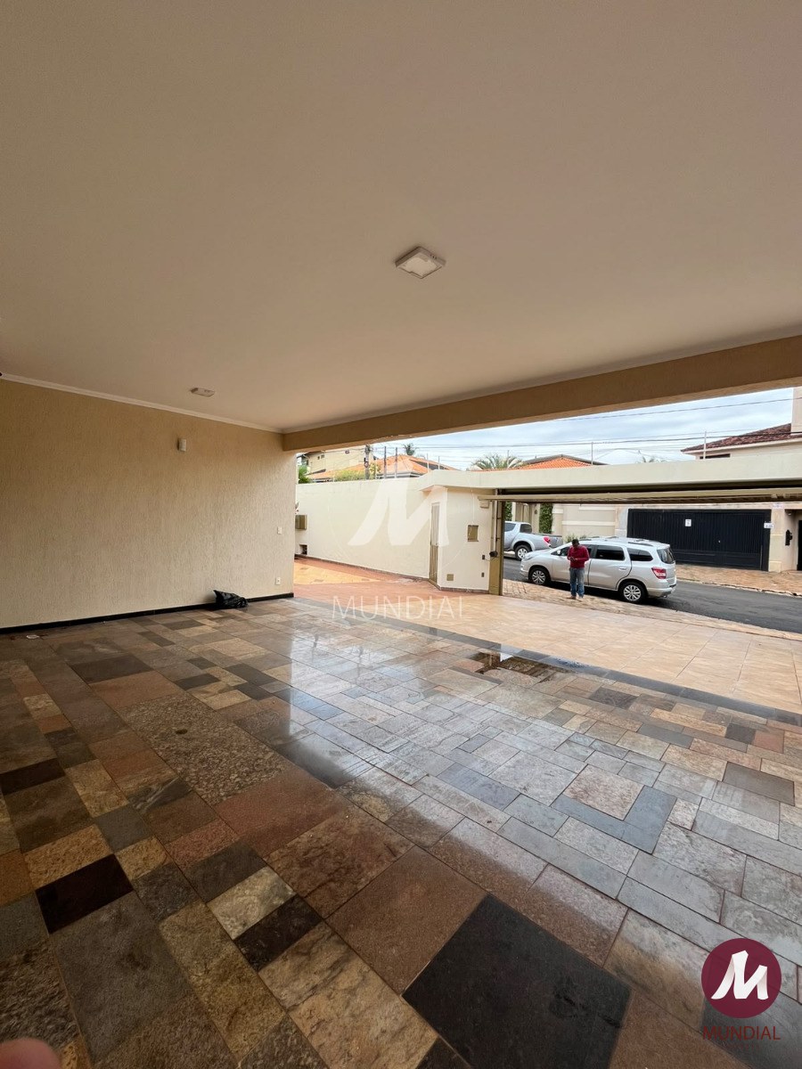Garagem/estacionamento — foto 3