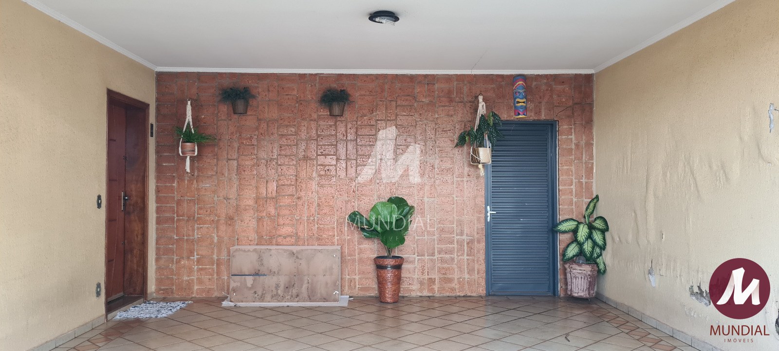 Garagem/estacionamento — foto 2