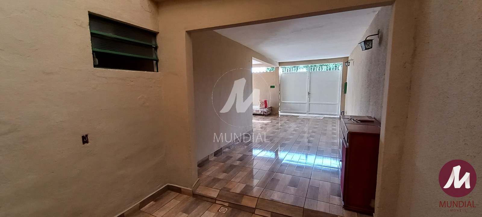 Garagem/estacionamento — foto 2