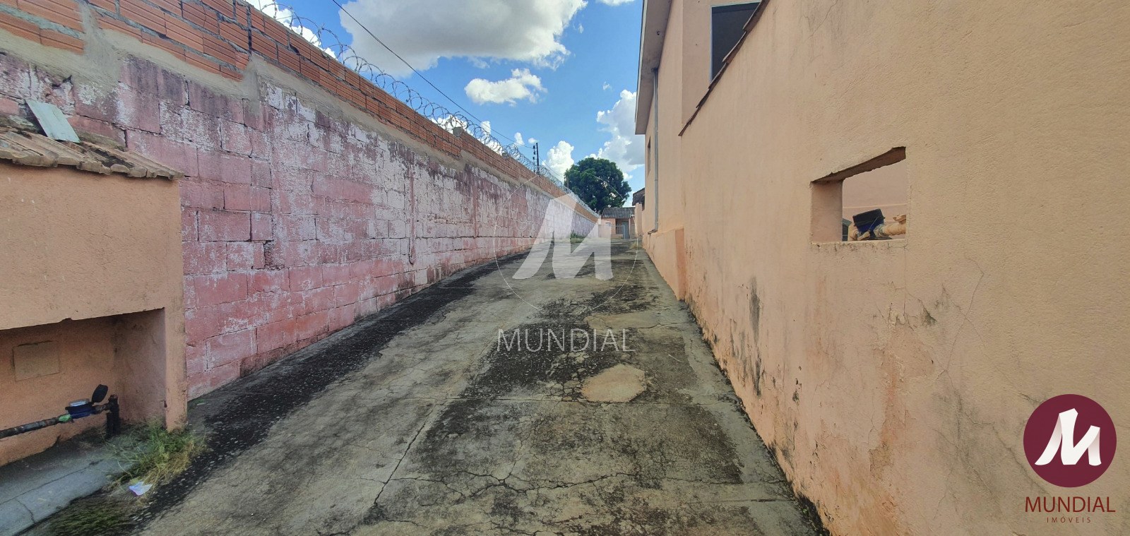 Garagem/estacionamento — foto 8
