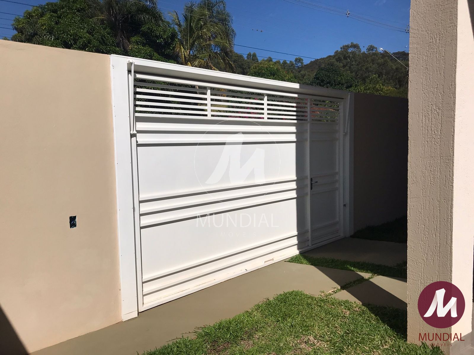 Garagem/estacionamento — foto 3