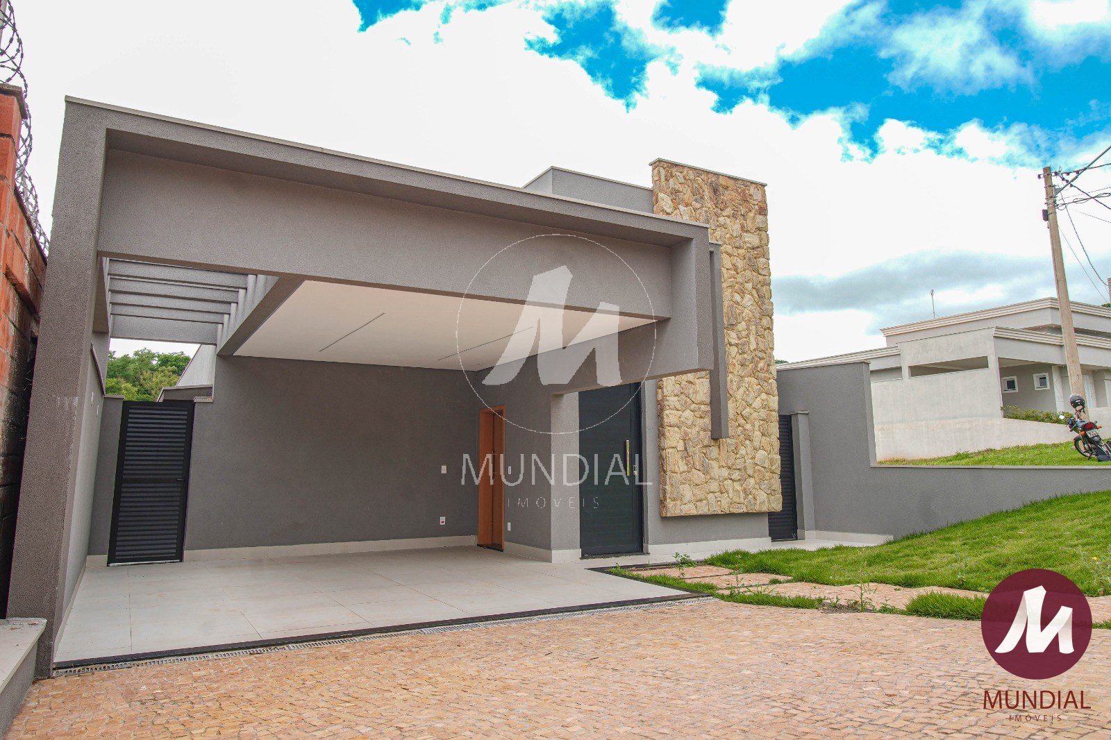 Garagem/estacionamento — foto 3