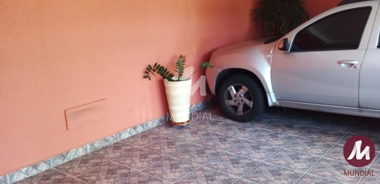 Garagem/estacionamento — foto 4