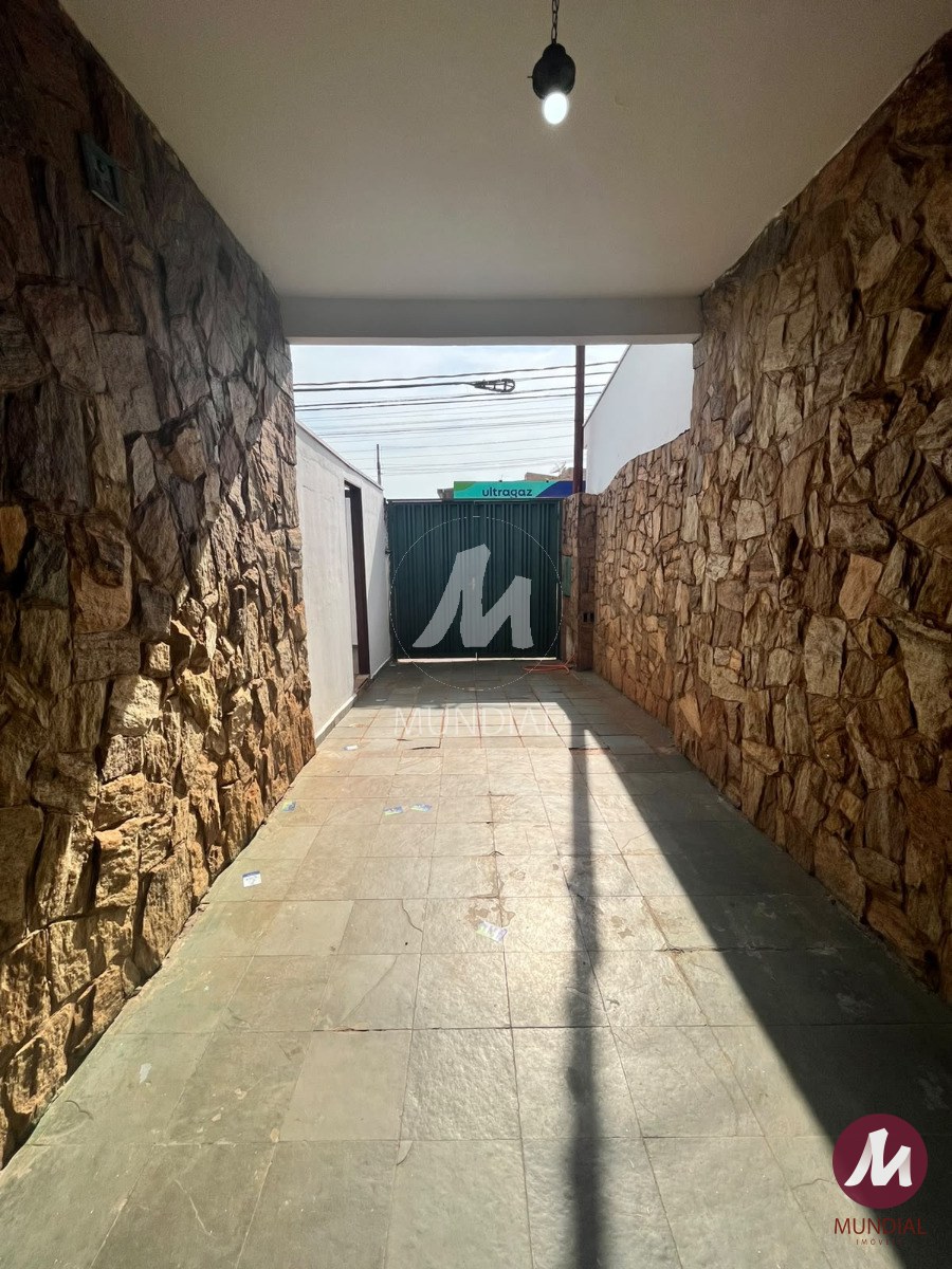 Garagem/estacionamento — foto 3