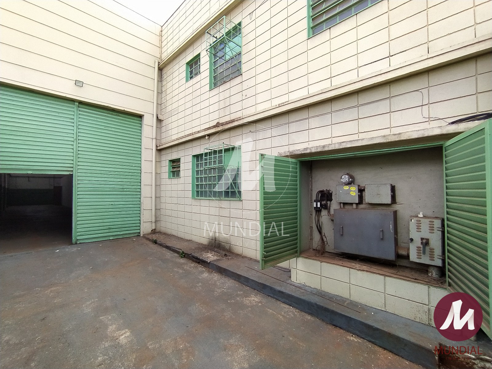 Garagem/estacionamento — foto 25