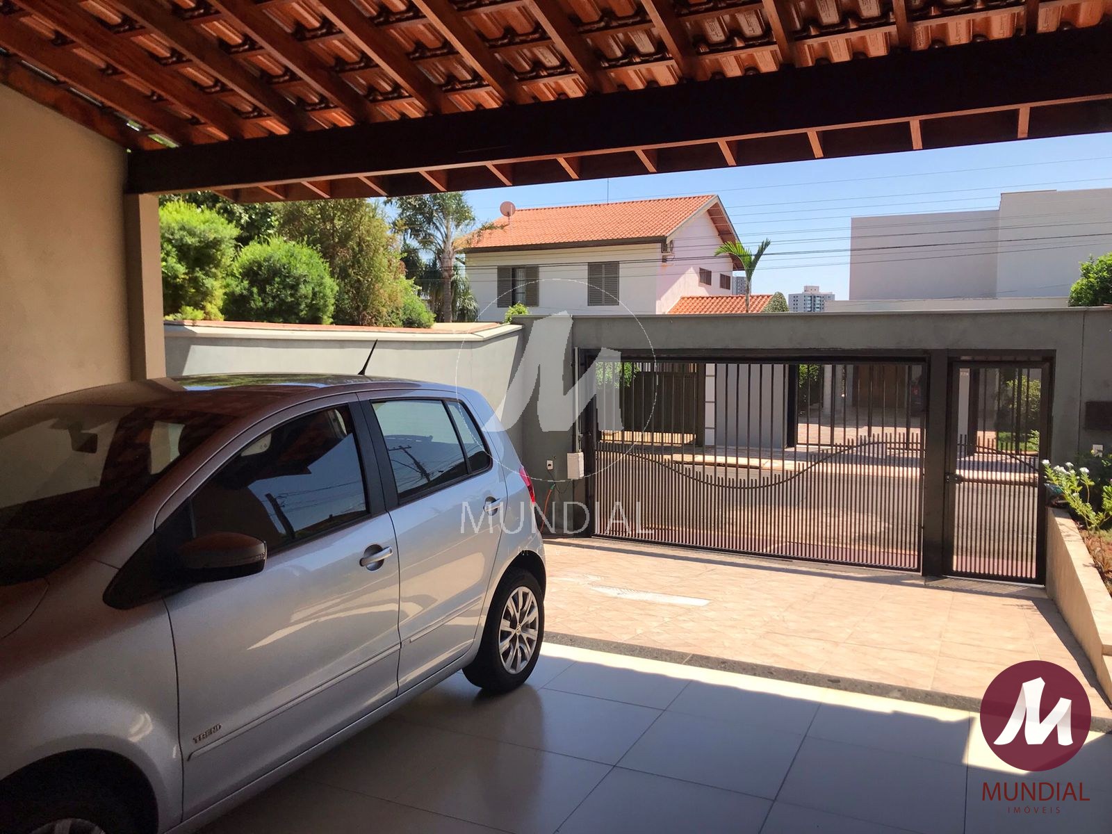 Garagem/estacionamento — foto 14