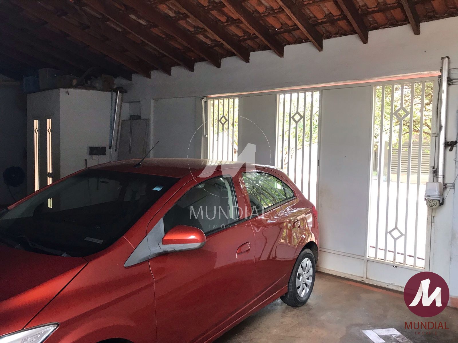 Garagem/estacionamento — foto 3