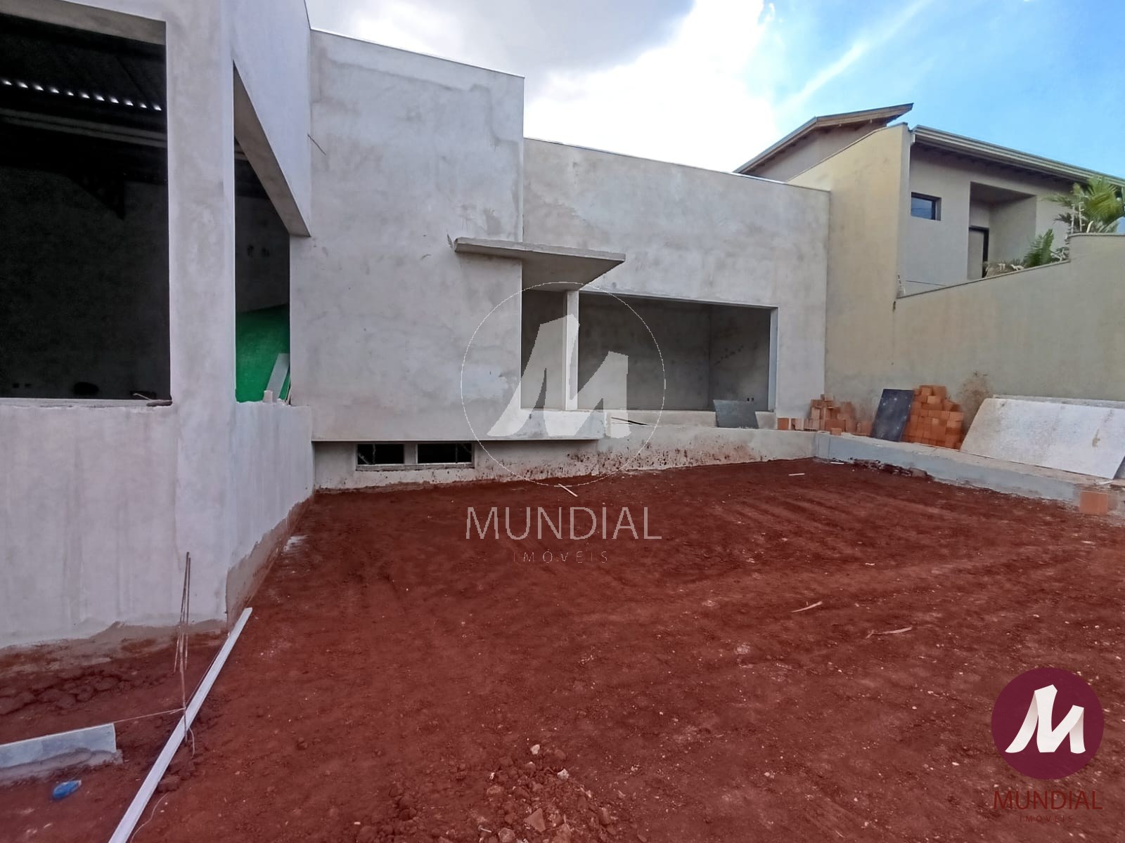 Garagem/estacionamento — foto 4