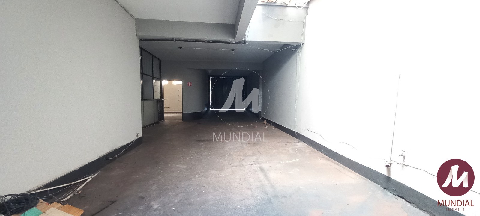 Garagem/estacionamento — foto 3