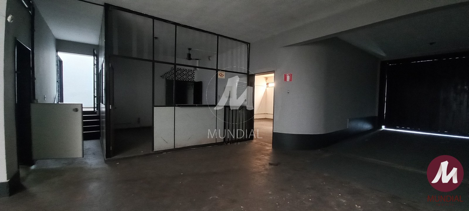 Garagem/estacionamento — foto 4