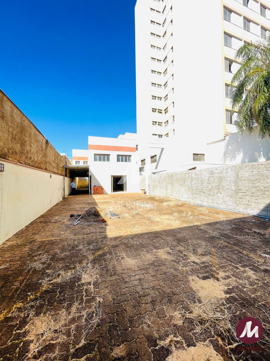 Garagem/estacionamento — foto 24