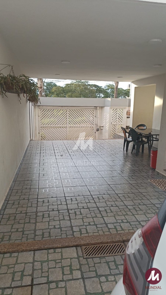 Garagem/estacionamento — foto 3