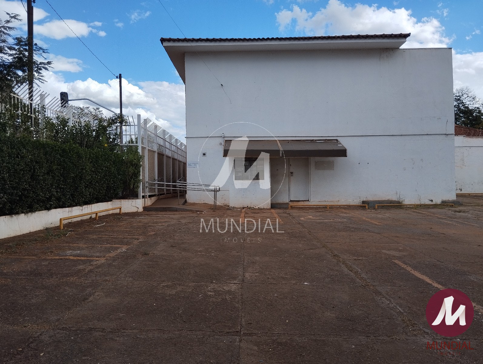 Garagem/estacionamento — foto 4