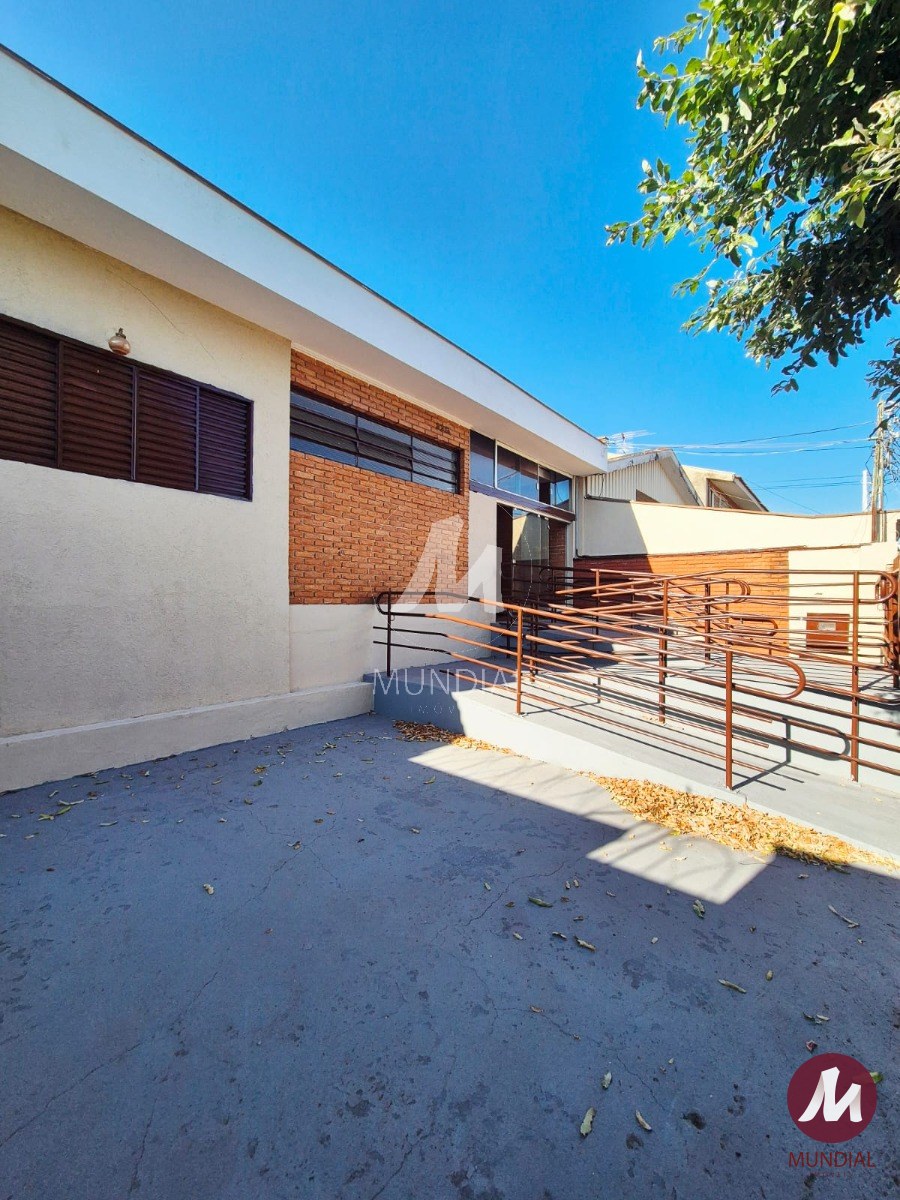 Garagem/estacionamento — foto 2