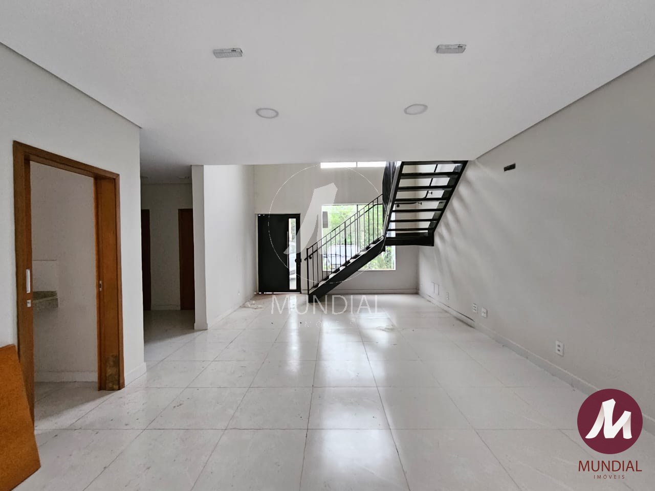 Sala — foto 1
