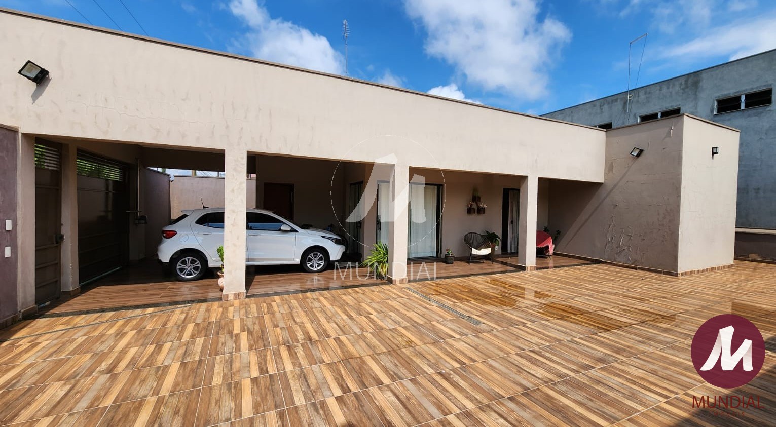 Garagem/estacionamento — foto 4