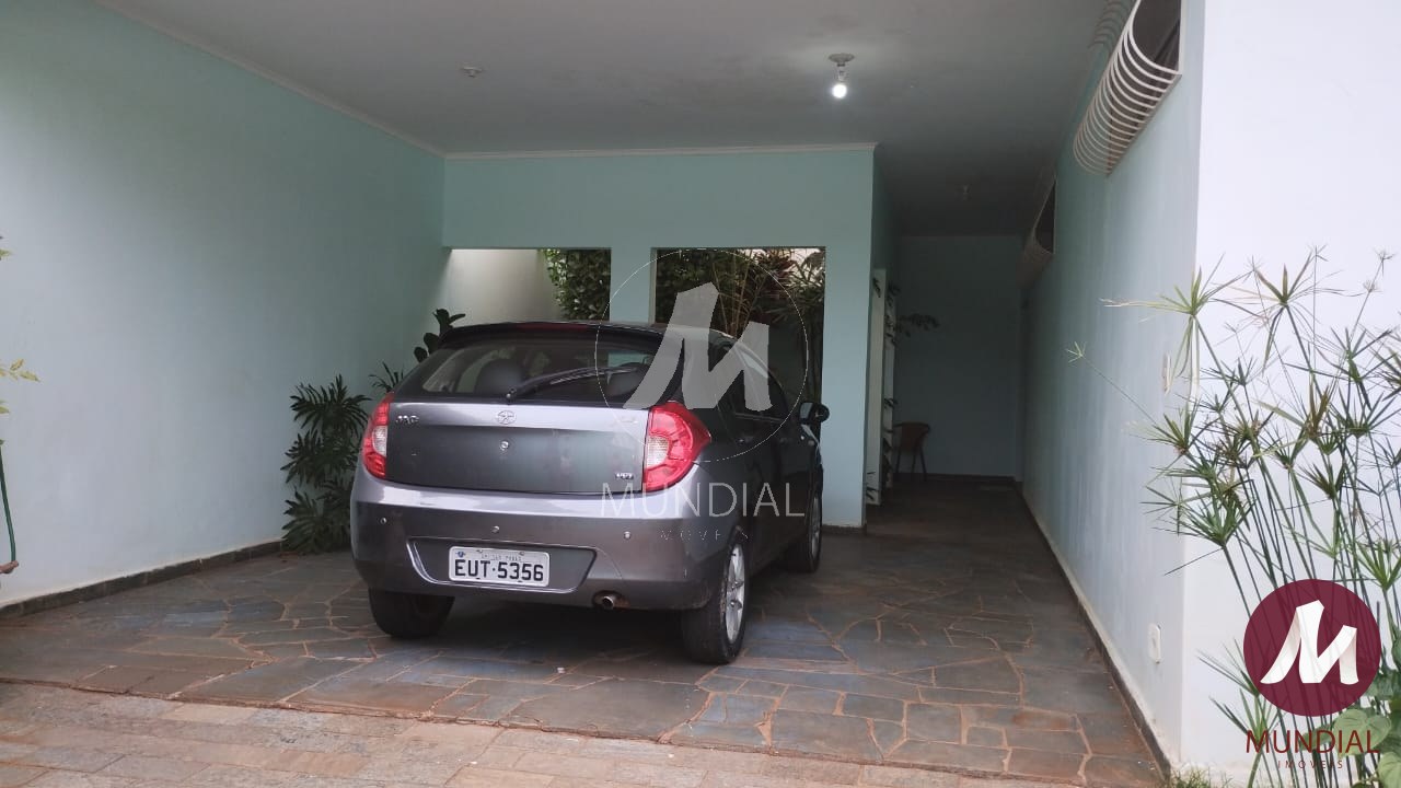 Garagem/estacionamento — foto 1
